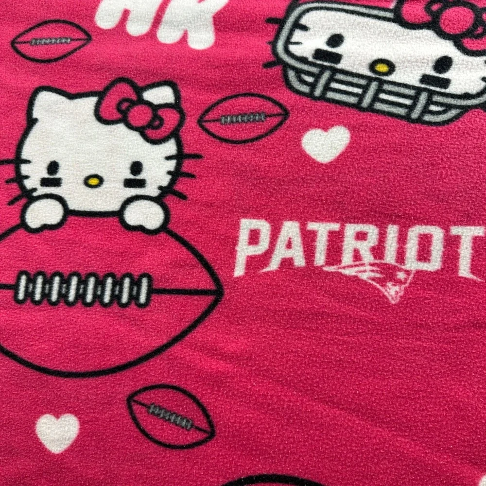 Hello Kitty Blanket New England Patriots Pink Fleece Throw 36x50 Northwest
